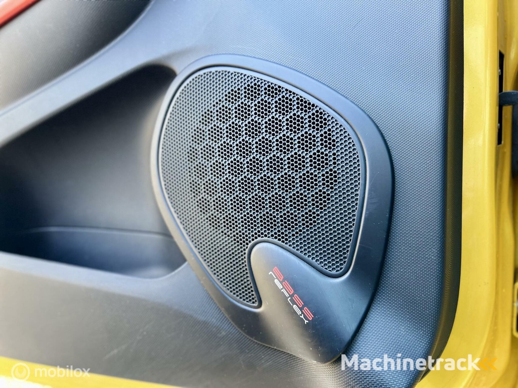 Renault Clio RS 1.6 200PK Leder Stoel.vw Camera Cruise ✔️