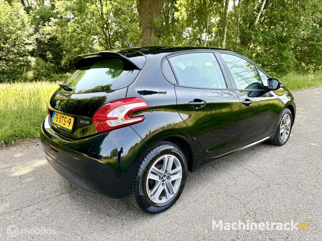 Peugeot 208 1.2 VTi 5drs Xenon Airco Navigatie NAP ✅