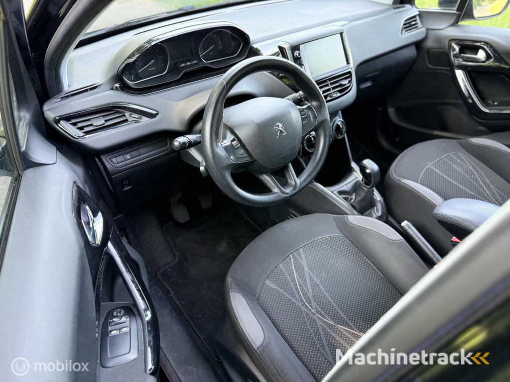 Peugeot 208 1.2 VTi 5drs Xenon Airco Navigatie NAP ✅