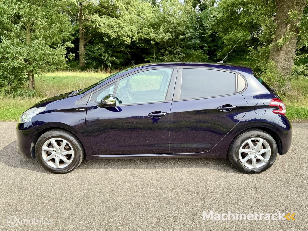 Peugeot 208 1.2 VTi 5drs Airco Navigatie NAP ✅