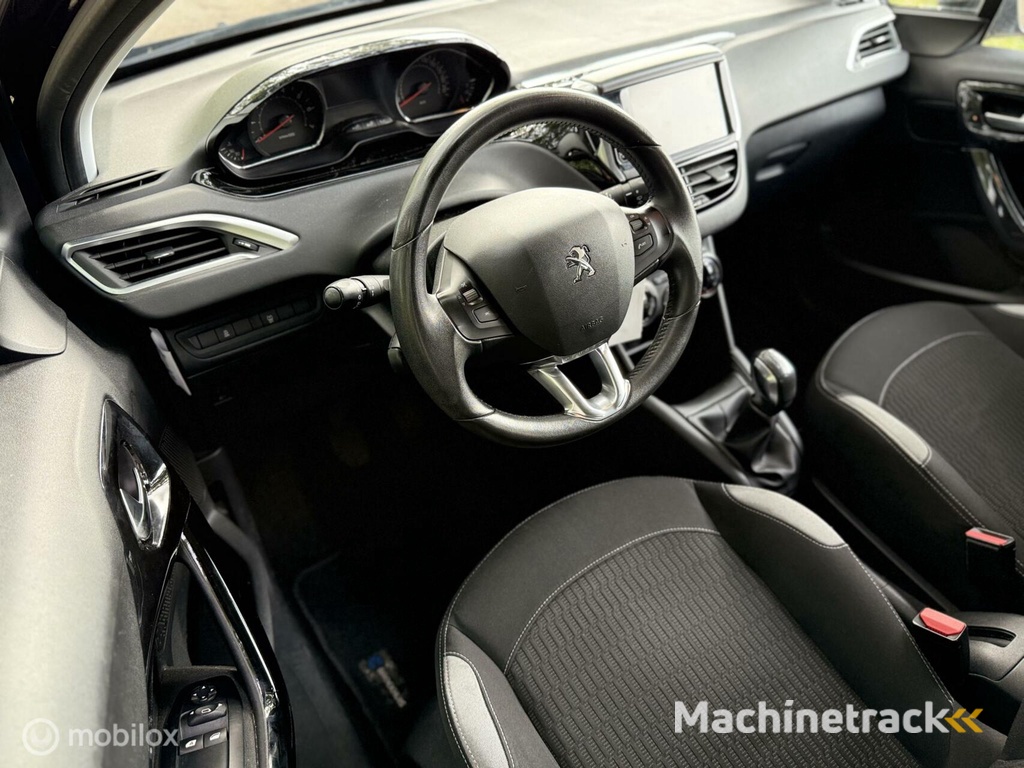 Peugeot 208 1.2 VTi 5drs Airco Navigatie NAP ✅