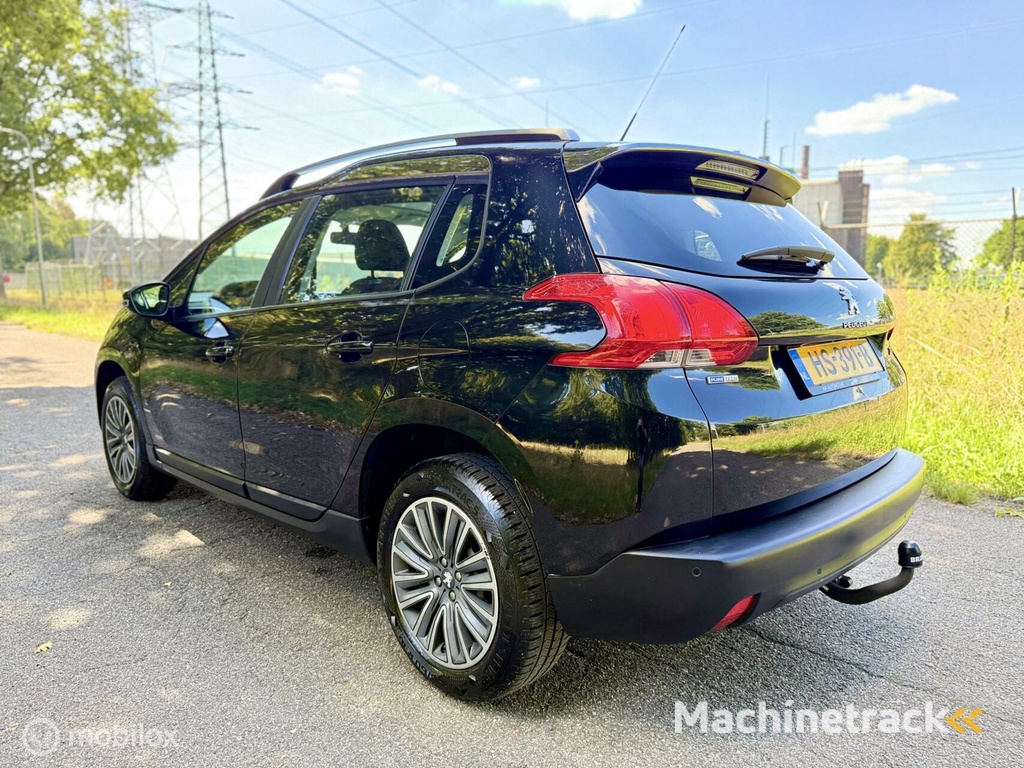 Peugeot 2008 1.2 PureTech Automaat PDC Panorama Navi NAP ✅