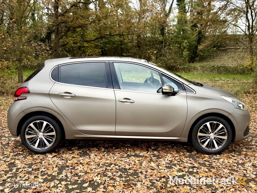 Peugeot 208 1.2 VTi 2016 5DRS Clima Pano LED 16” ☑️