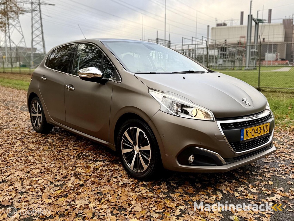 Peugeot 208 1.2 VTi 2016 5DRS Clima Pano LED 16” ☑️