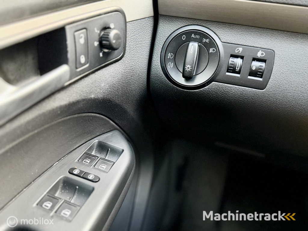 Volkswagen Cross Touran 1.4 TSI DSG Leder Clima Stoel.vw ☑️