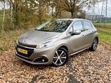 Minituur van Peugeot 208 1.2 VTi 2016 5DRS Clima Pano LED 16” ☑️