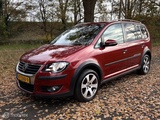 Minituur van Volkswagen Cross Touran 1.4 TSI DSG Leder Clima Stoel.vw ☑️