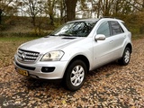 Minituur van Mercedes Benz ML 280 CDI Leder Clima Stoel.vw ☑️