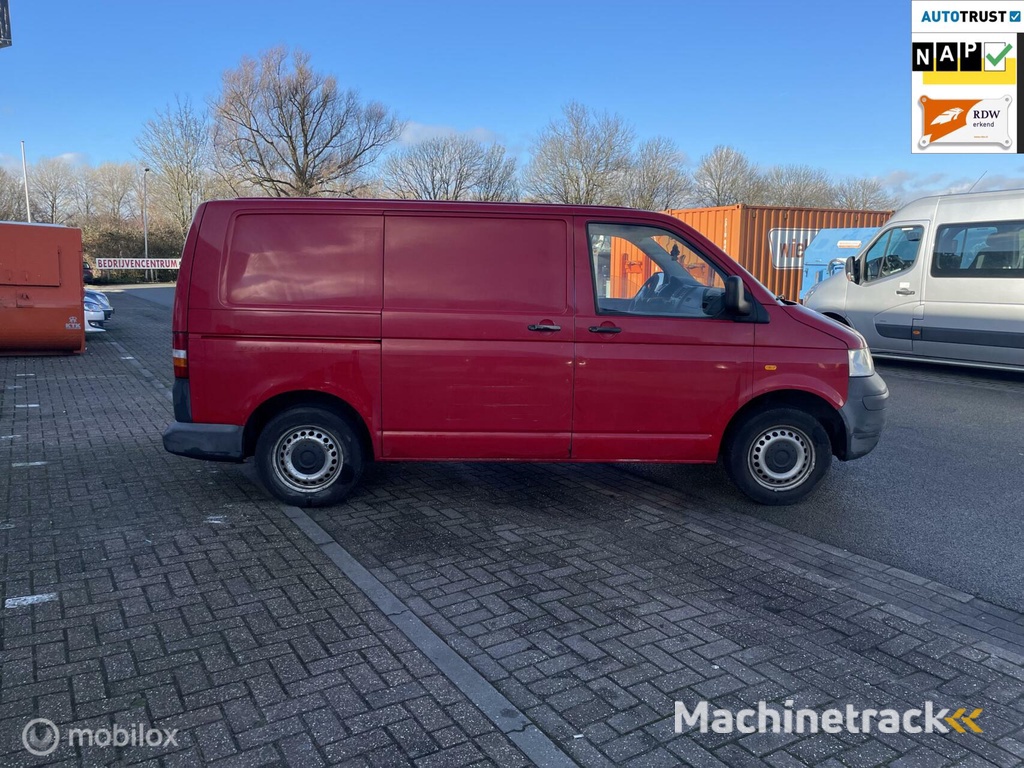 Volkswagen Transporter 2.5 TDI /CARPLAY/CRUISE CONTR./TREKH.