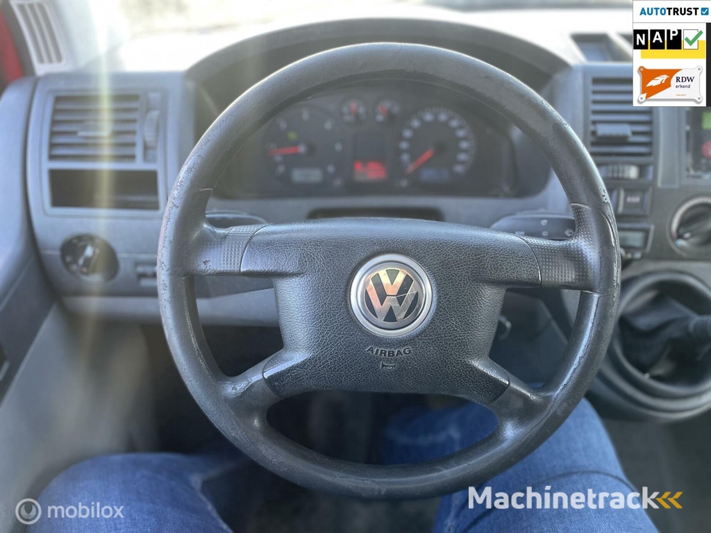 Volkswagen Transporter 2.5 TDI /CARPLAY/CRUISE CONTR./TREKH.
