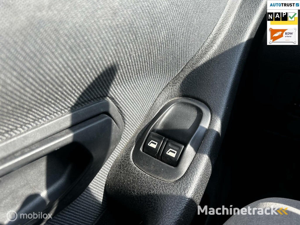 Peugeot 306 Break 1.6 XR/APK/NAP/BLUETOOTH/