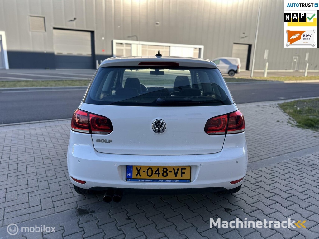 Volkswagen Golf 1.4 TSI Highline/STOELV/APK/AIRCO/PDC/