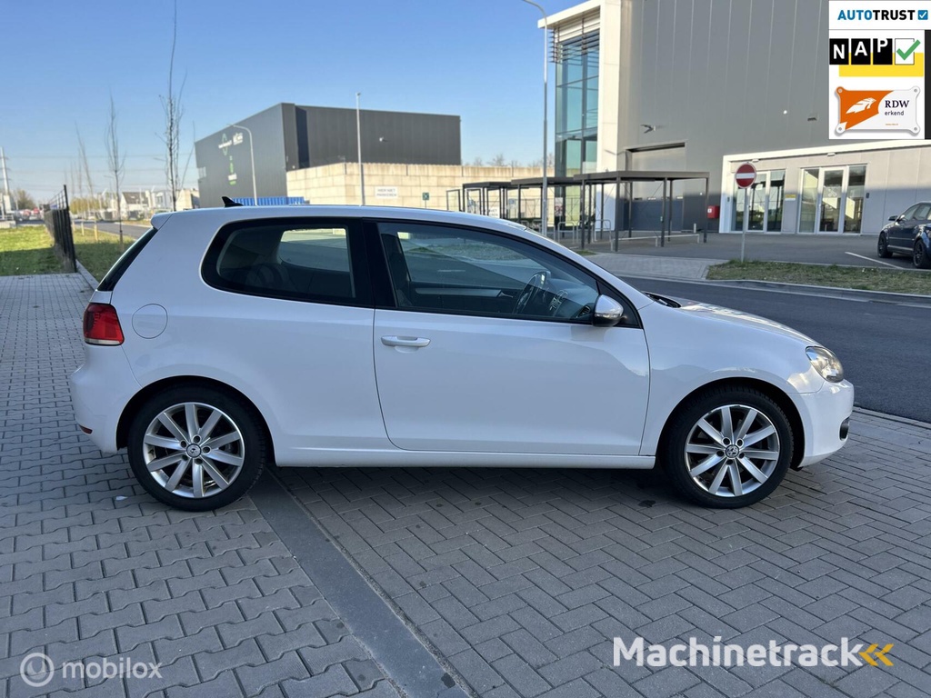 Volkswagen Golf 1.4 TSI Highline/STOELV/APK/AIRCO/PDC/