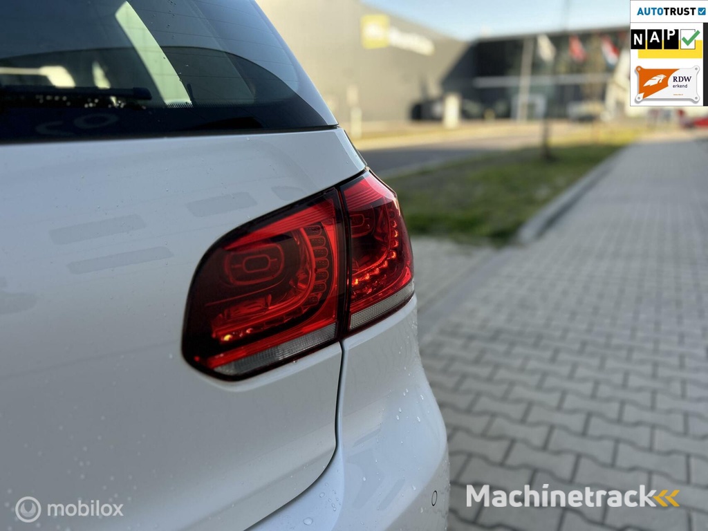 Volkswagen Golf 1.4 TSI Highline/STOELV/APK/AIRCO/PDC/