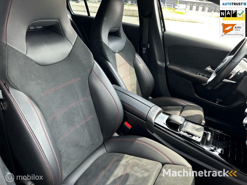 Mercedes A-klasse 200 AMG-LINE /GARANTIE/CARPLAY/APK/STOELV