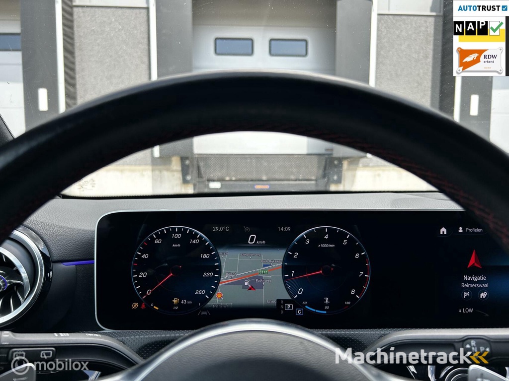 Mercedes A-klasse 200 AMG-LINE /GARANTIE/CARPLAY/APK/STOELV