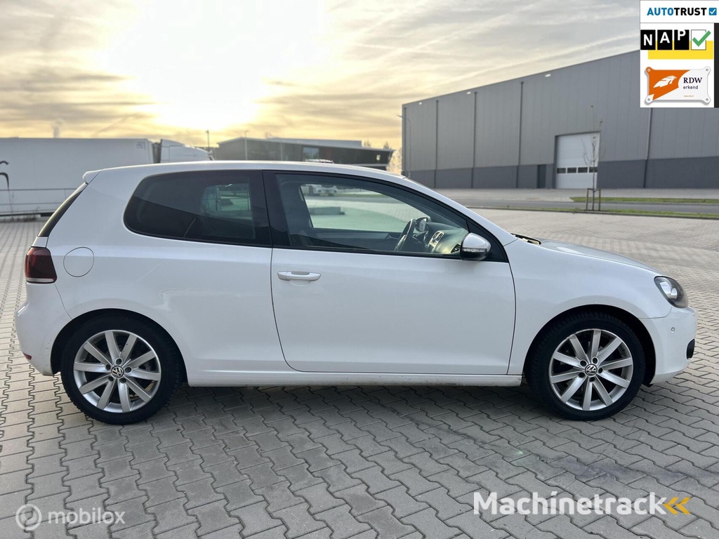 Volkswagen Golf 1.4 TSI Highline|CARPLAY/STOELV.|TREKH.