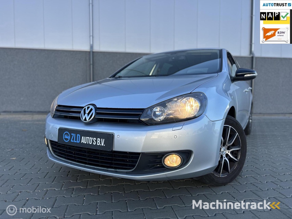Volkswagen Golf 1.2 TSI Style BlueMotion/CRUISE CONT/CARPLAY