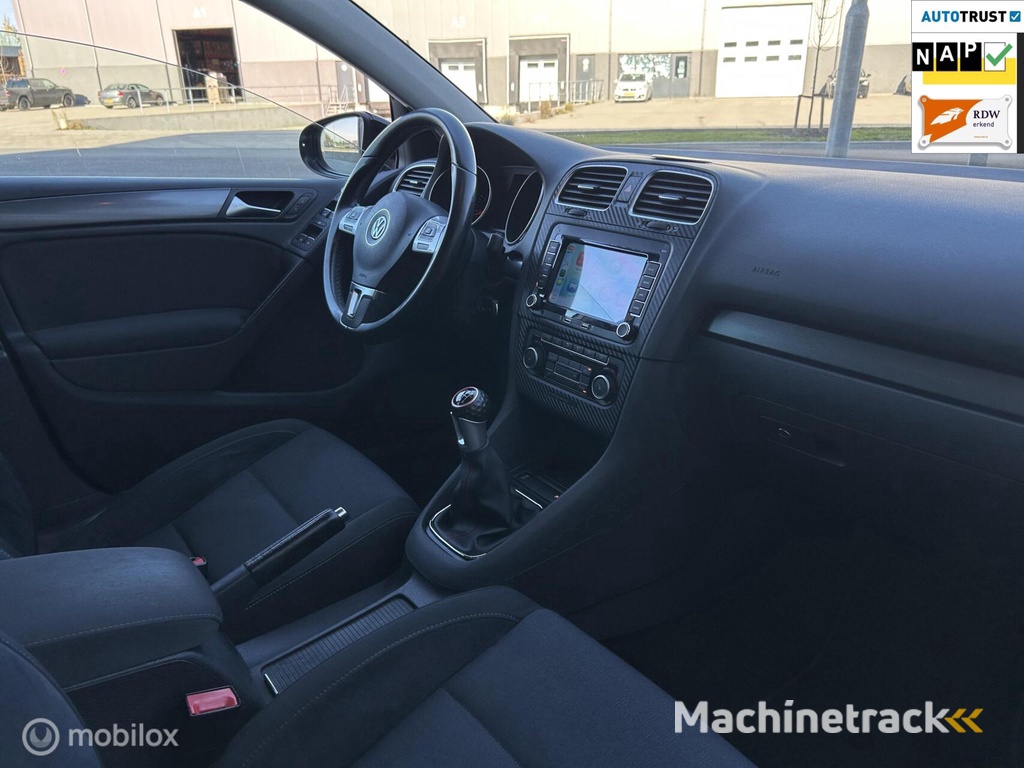 Volkswagen Golf 1.2 TSI Style BlueMotion/CRUISE CONT/CARPLAY