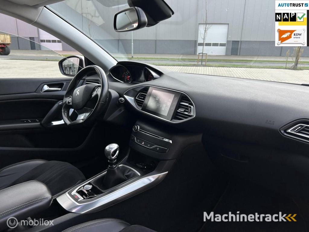 Peugeot 308 1.6 THP Allure 157 PK/PANO/CRUISE CONTR/KEY-LESS
