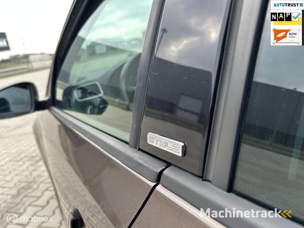 Volkswagen Polo 1.2-12V BlueMotion STYLE/CARPLAY/STOELV/APK/