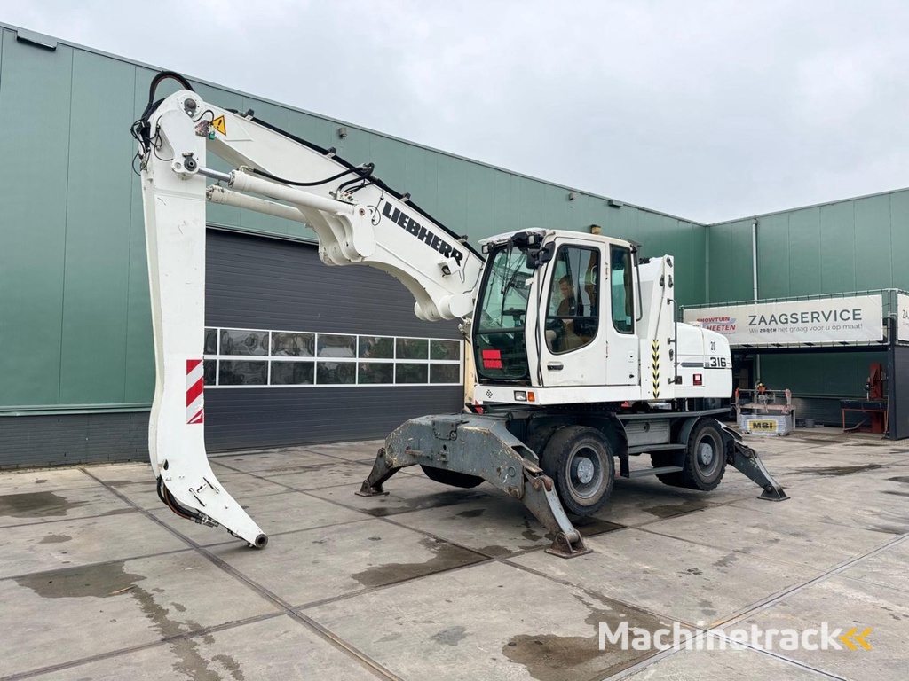 Liebherr A 316 WW1052