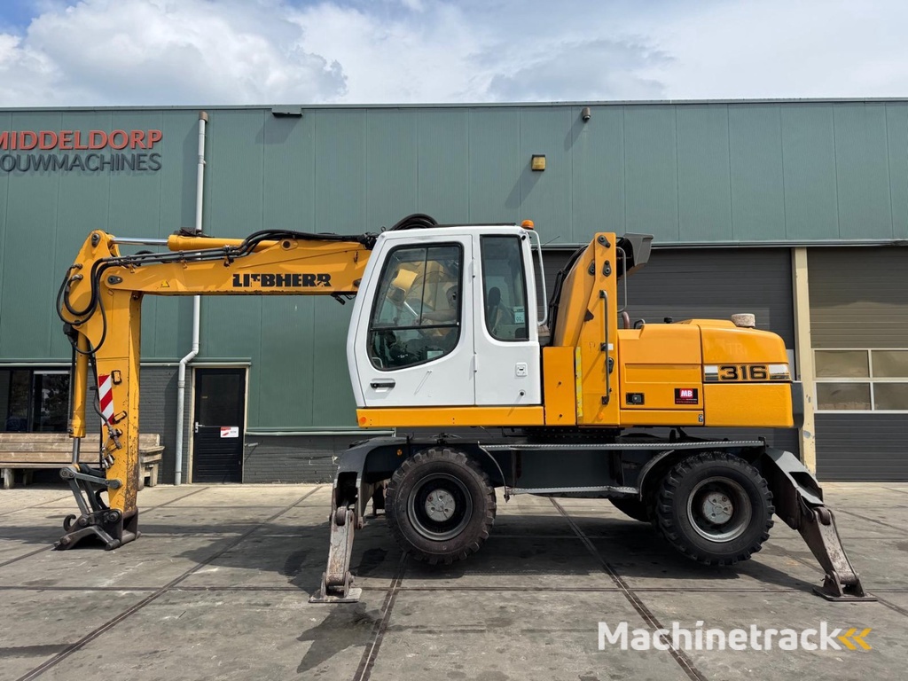 Liebherr A 316 MB25007