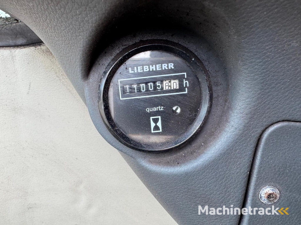 Liebherr A 316 MB25007