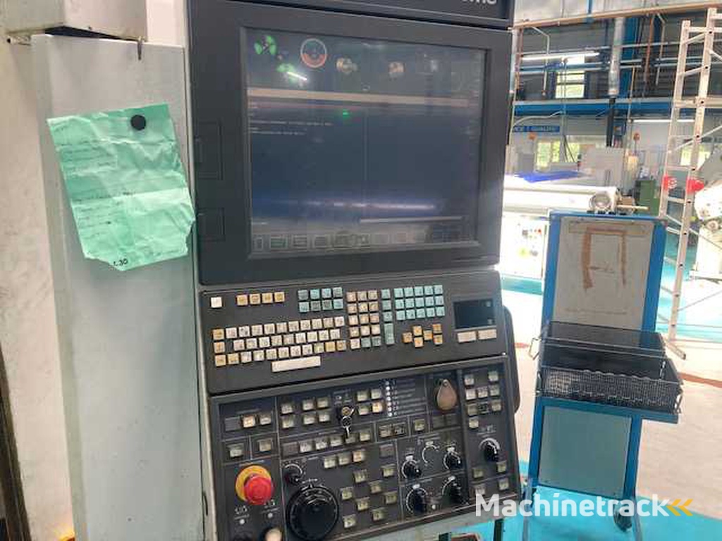 NAKAMURA-TOME WT100 Doppelrevolver-Doppelspindel-CNC-Drehmaschine