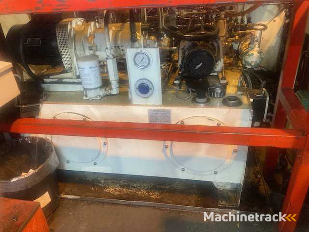 GIUSTINA 114/500 Centerloze slijpmachine