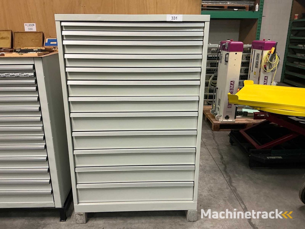 CHILD Geräteschrank mit 14 Schubladen