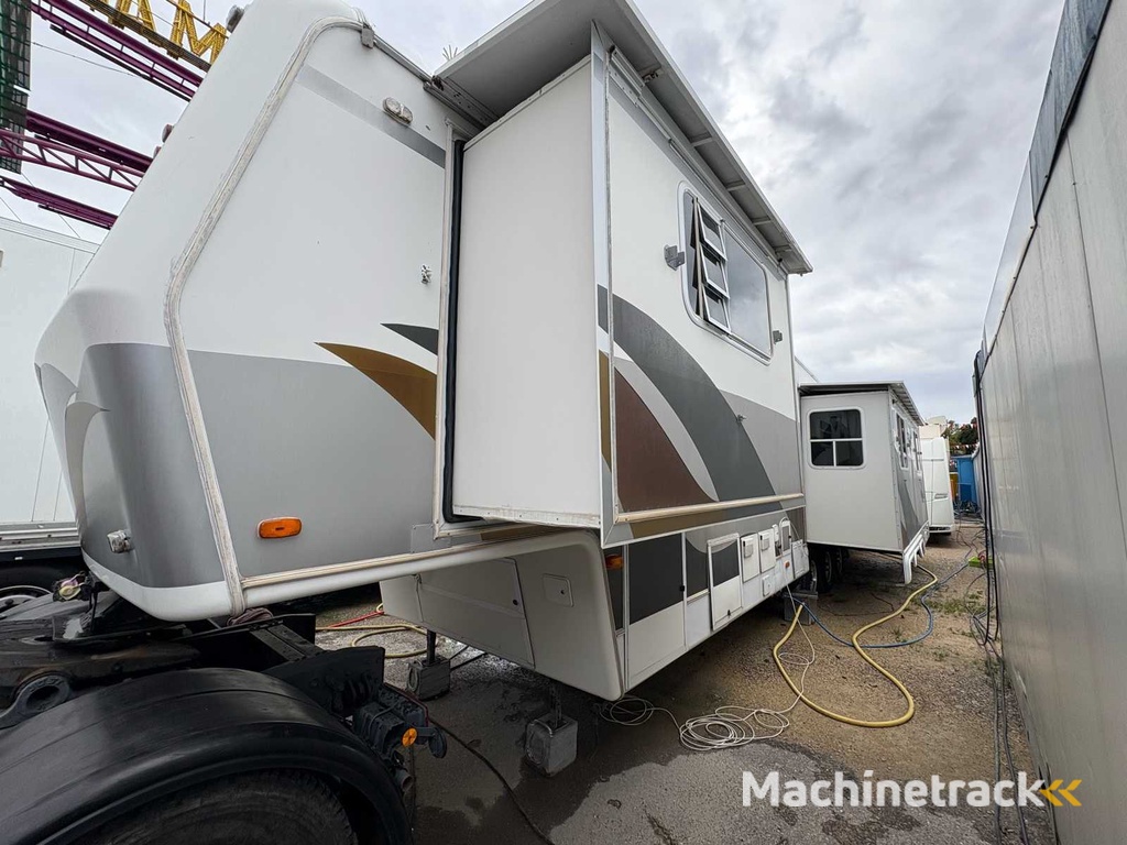 TETON HOMES Caravan