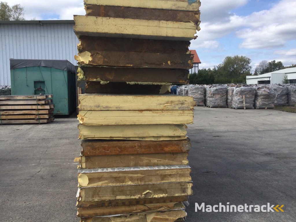 Sandwichpanelen (17x)