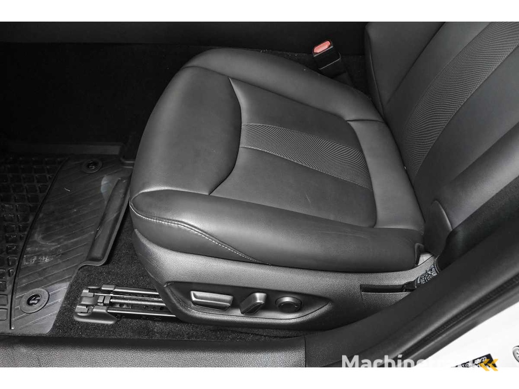 Toyota - 2022 - Mirai - XLE - 20.613KM