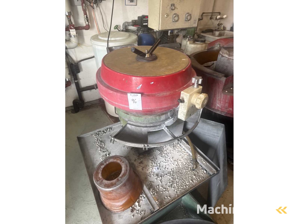 Trillende afwerkingsmachines