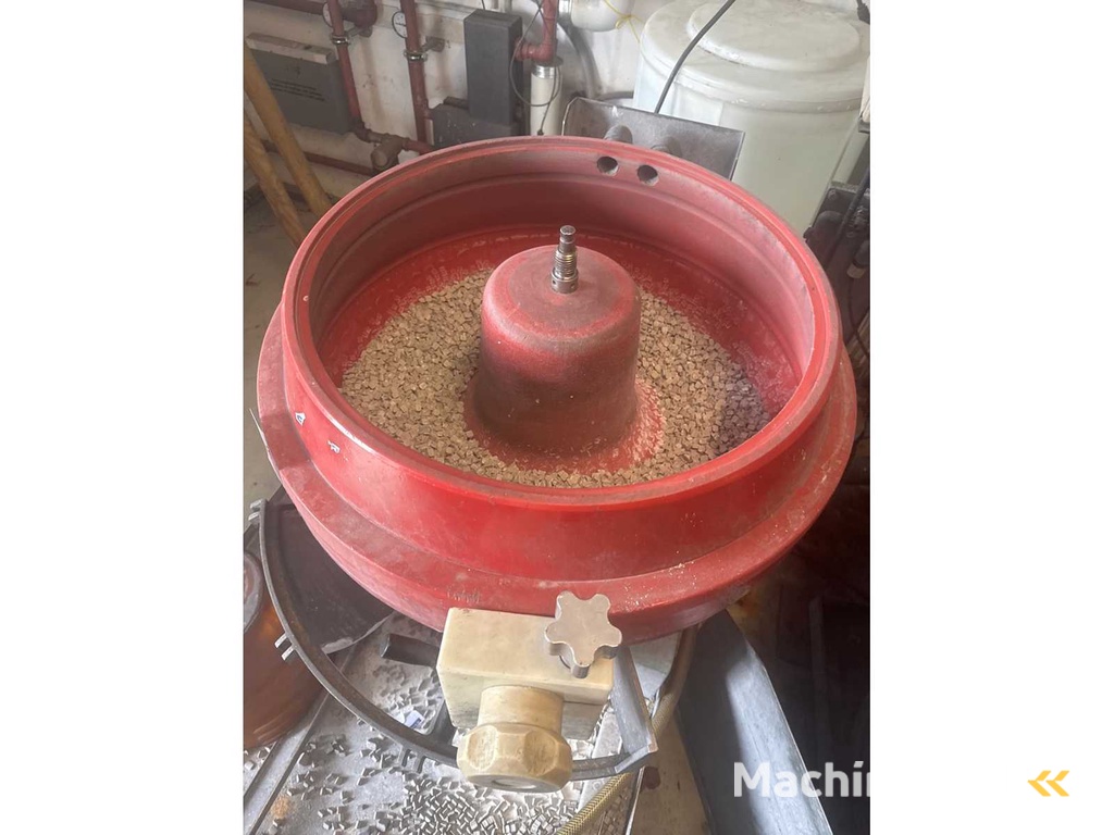 Trillende afwerkingsmachines