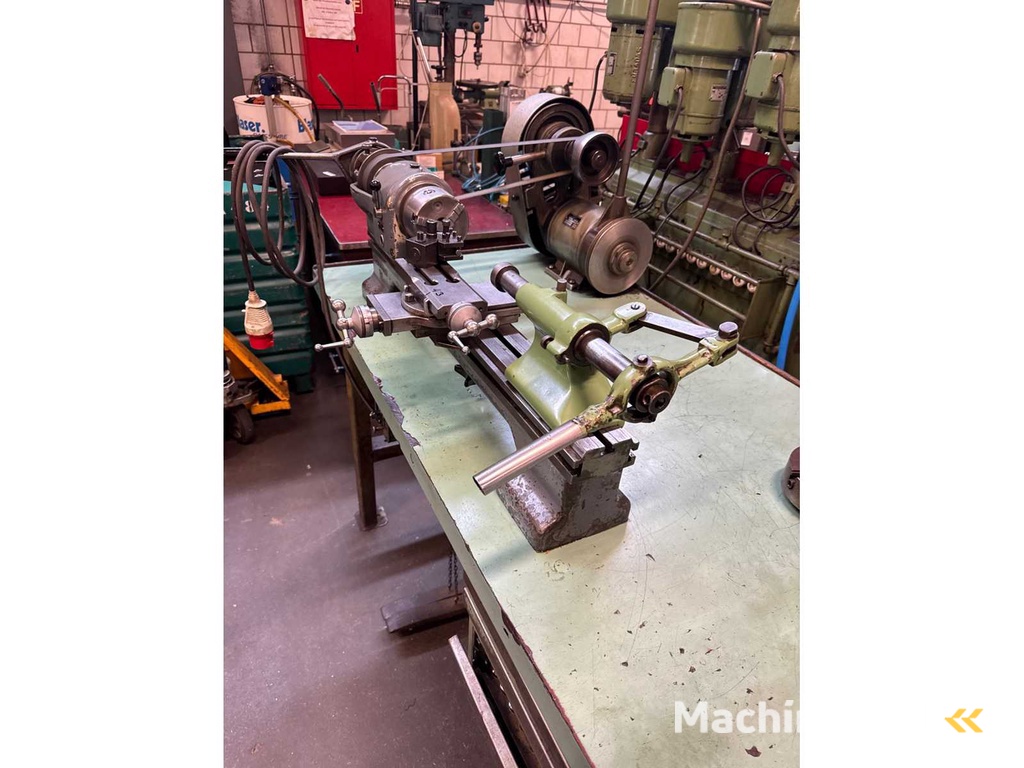 SCHAUBLIN 102 Precision lathes