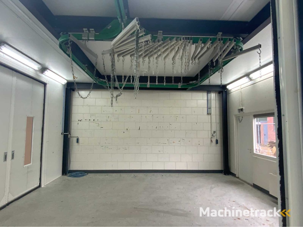 2004 Soloan Prefab Spritzkabine mit Trockenraum und Schruppraum