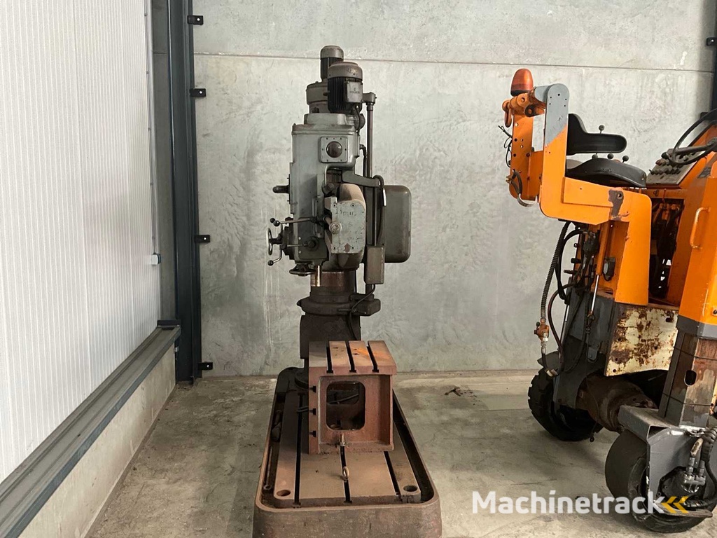 Kolb Radial drilling and milling machine
