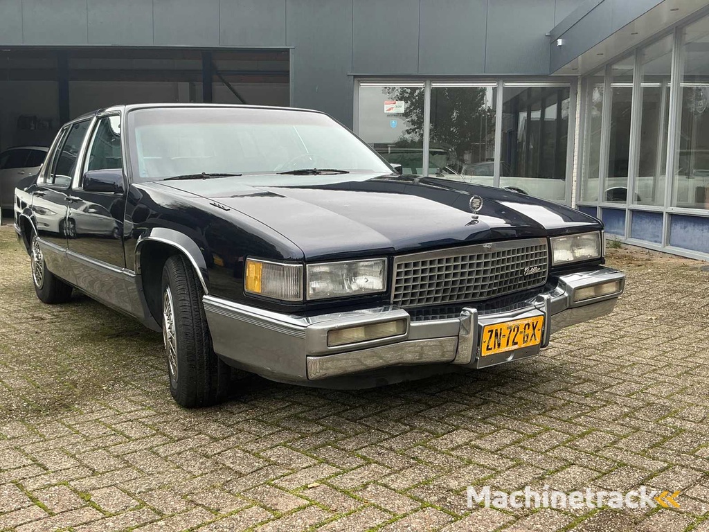 1990 Cadillac Limousine de Ville 4.5 V8 PKW ZN-72-GX