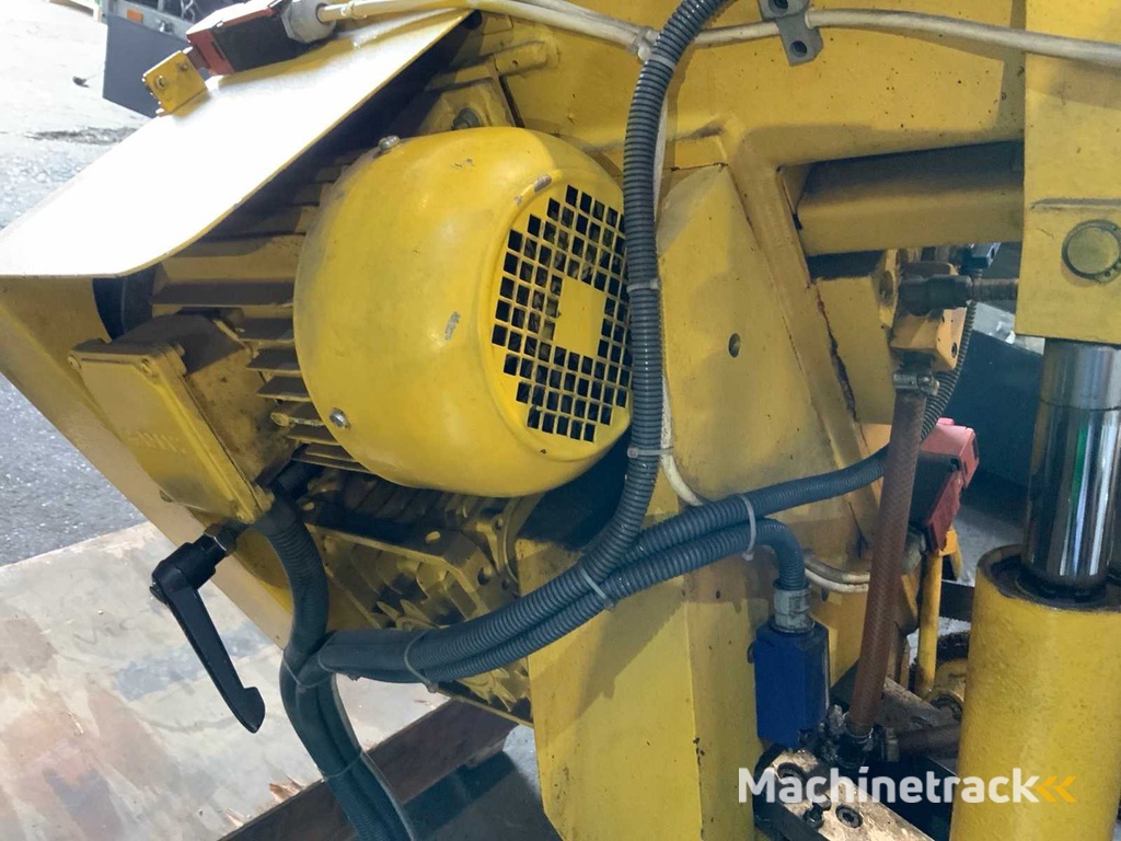 Bemak BMSY 280 horizontale bandzaagmachine