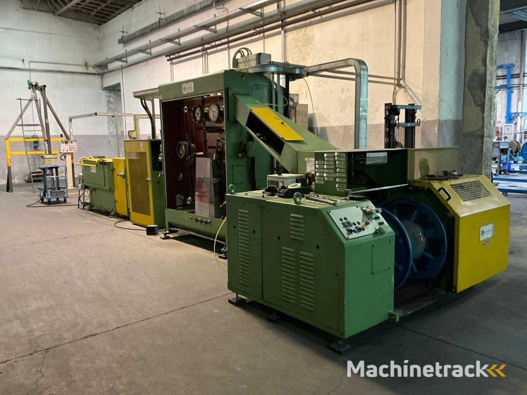 2001 SAMPSISTEMI R25T.1.1.1200 Wire drawing line