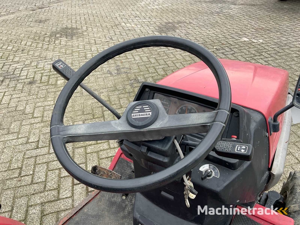 Shibaura P185F Minitractor