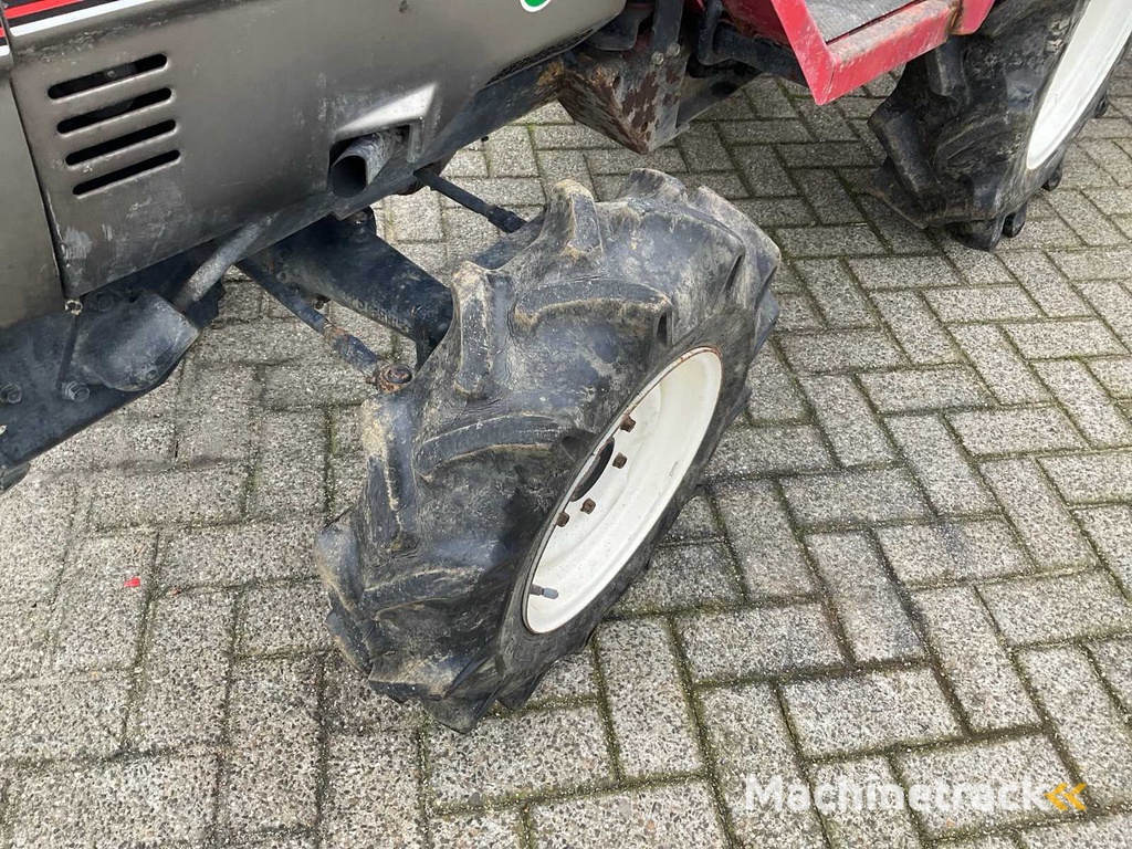 Shibaura P185F Minitractor