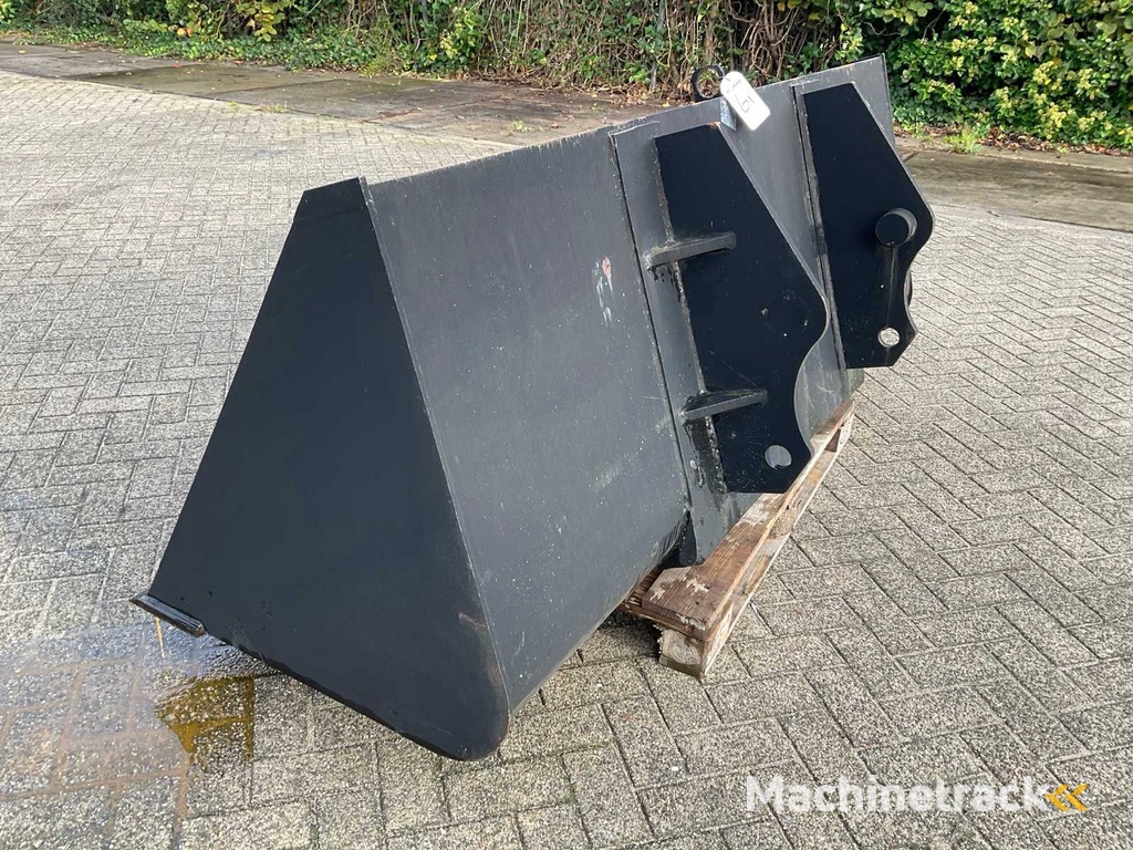 2024 Bodenbehälter, 225cm