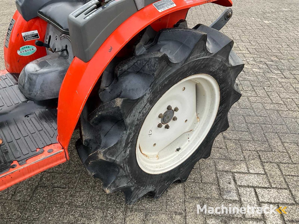 Kubota Granbia GB20 Minitractor