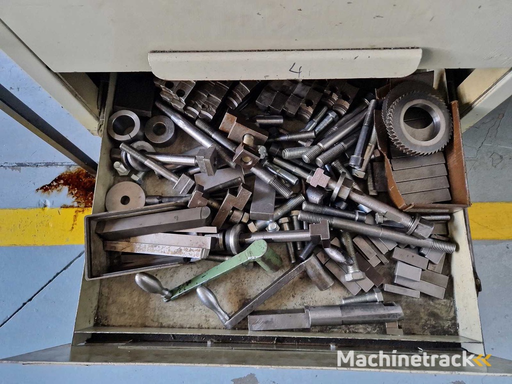 STANKOIMPORT 74A420M Slotting machine