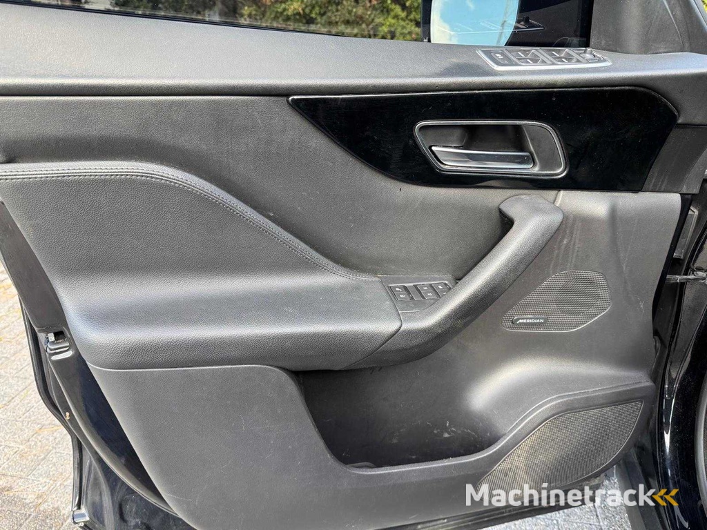 Jaguar - F-pace - Auto - 2019