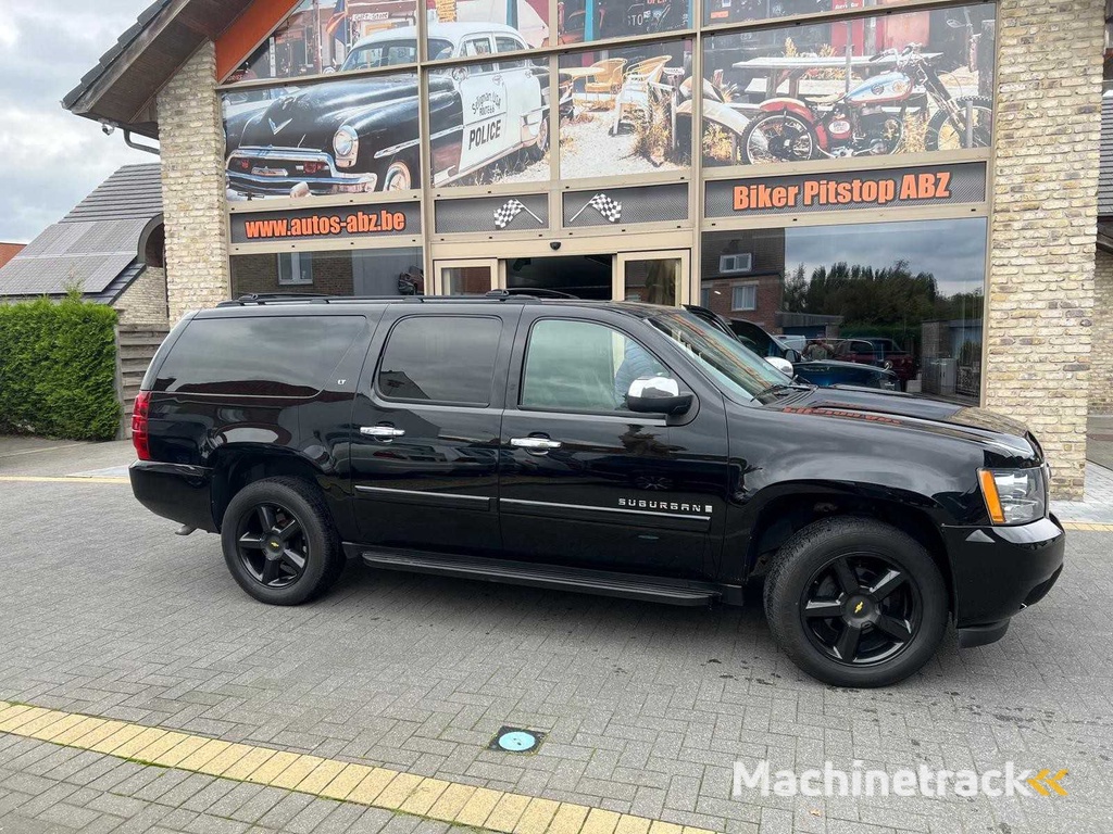 Chevrolet - - Suburban - Auto - 2009