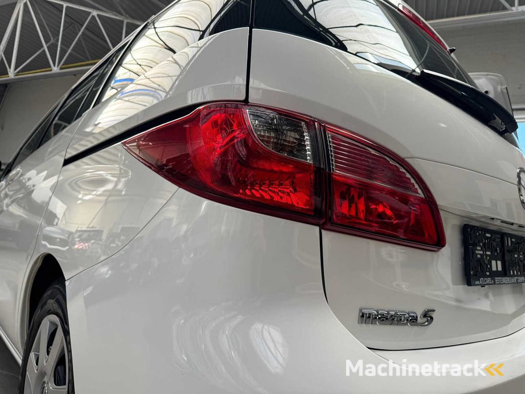 2012 Mazda 5 7 Sitze